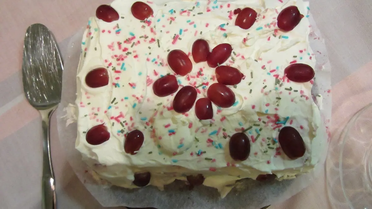 Celebration Cake Centre – cake maker in Redcliffe, Bristol